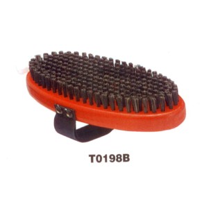 SWIX BROSSE OVALE EN SANGLIER